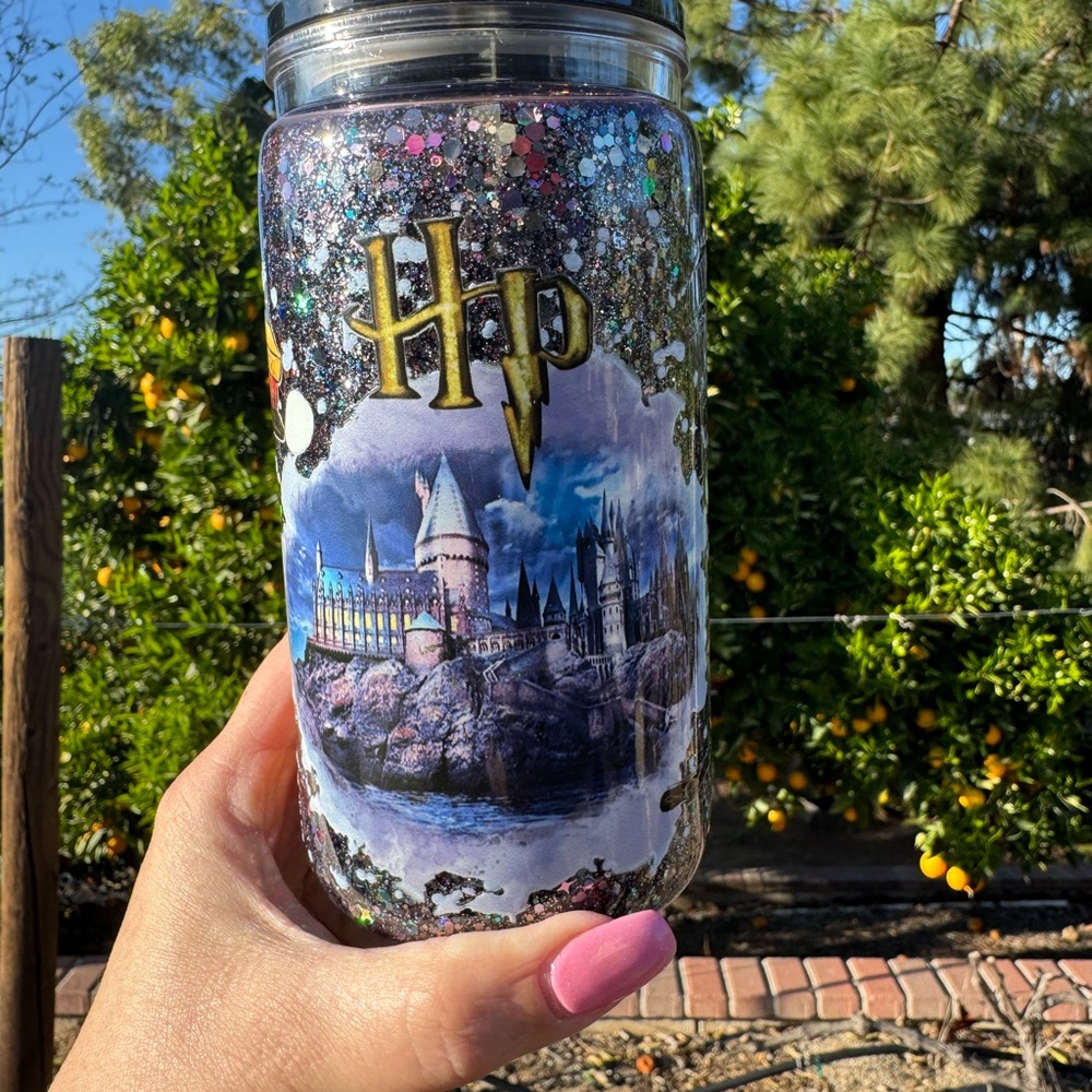 Harry Potter snow globe Tumbler 16oz